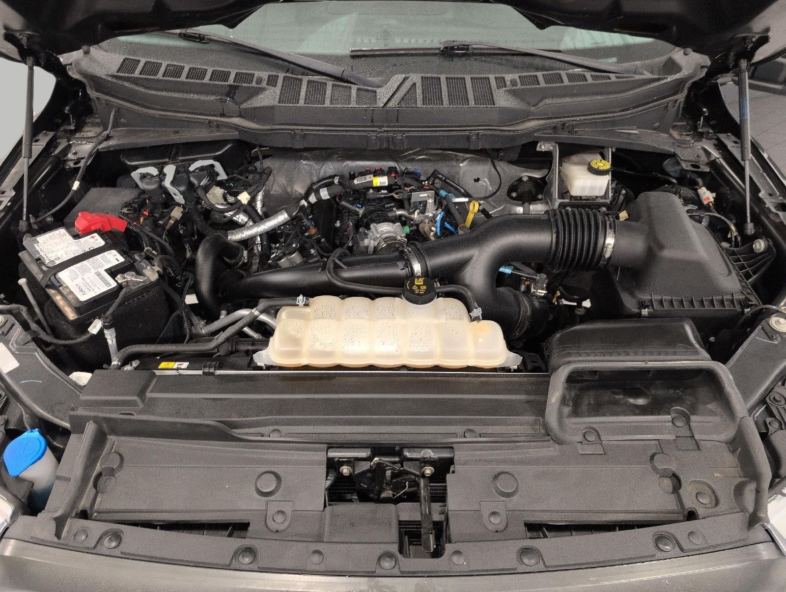 2023 Ford F-150 XLT 4WD SuperCrew 5.5' Box