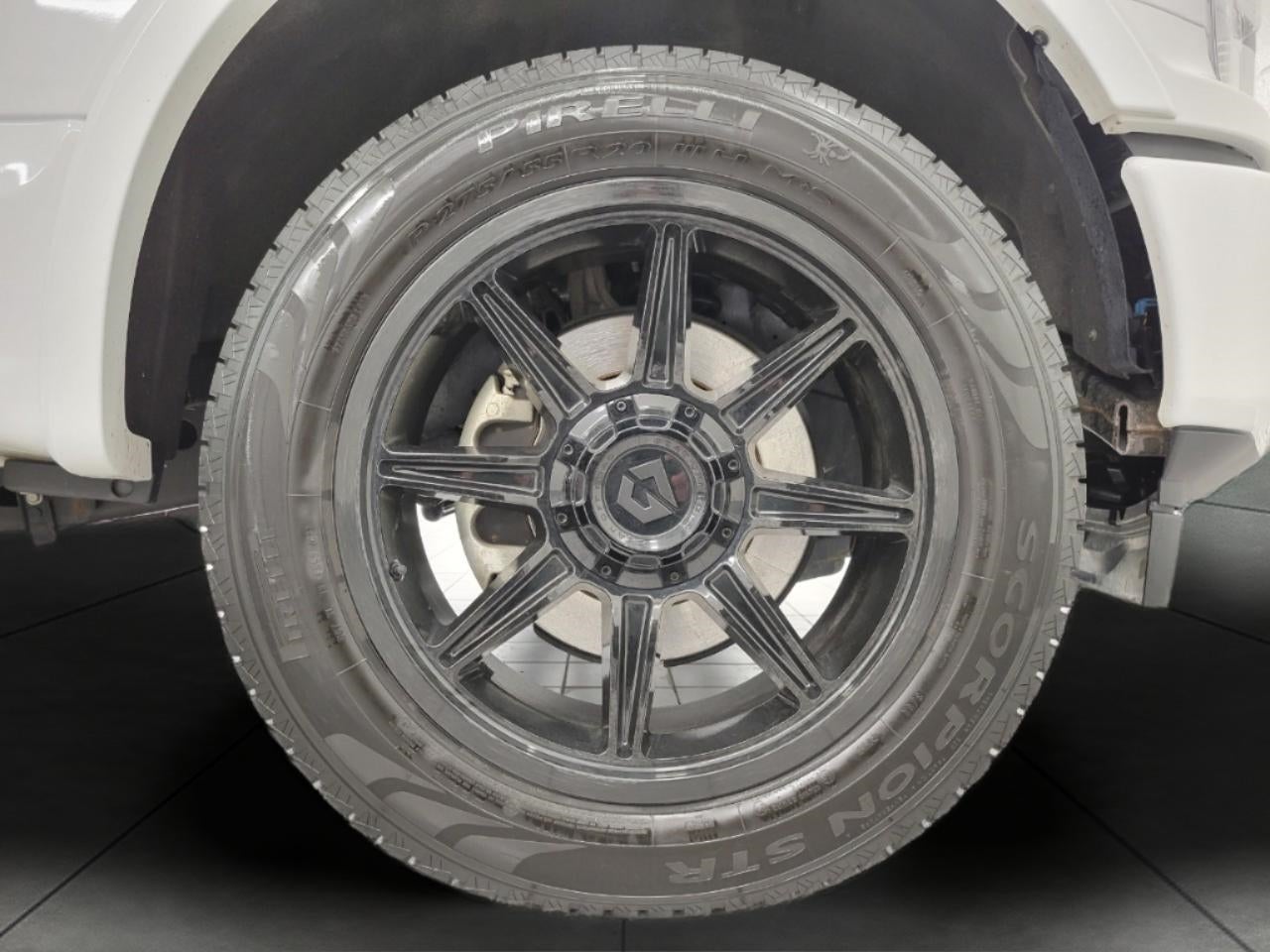 2020 Ford F-150 LARIAT 4WD SuperCrew 5.5' Box