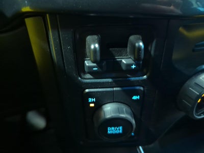 2025 Ford F-150 STX 4WD SuperCrew 5.5' Box