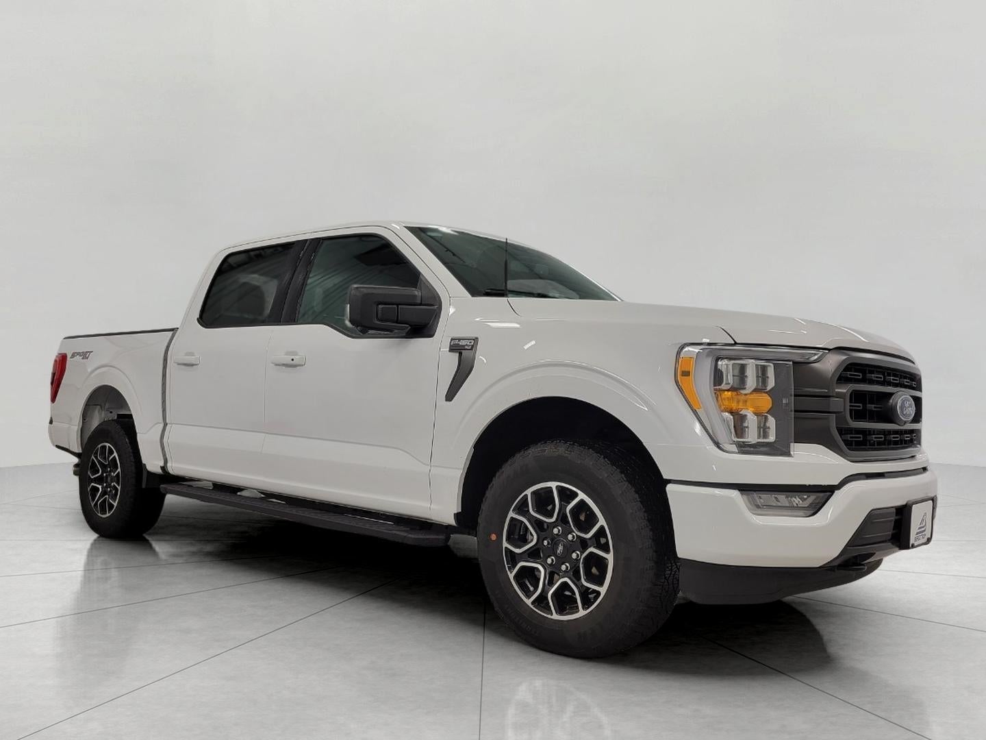 2023 Ford F-150 XLT 4WD SuperCrew 5.5' Box