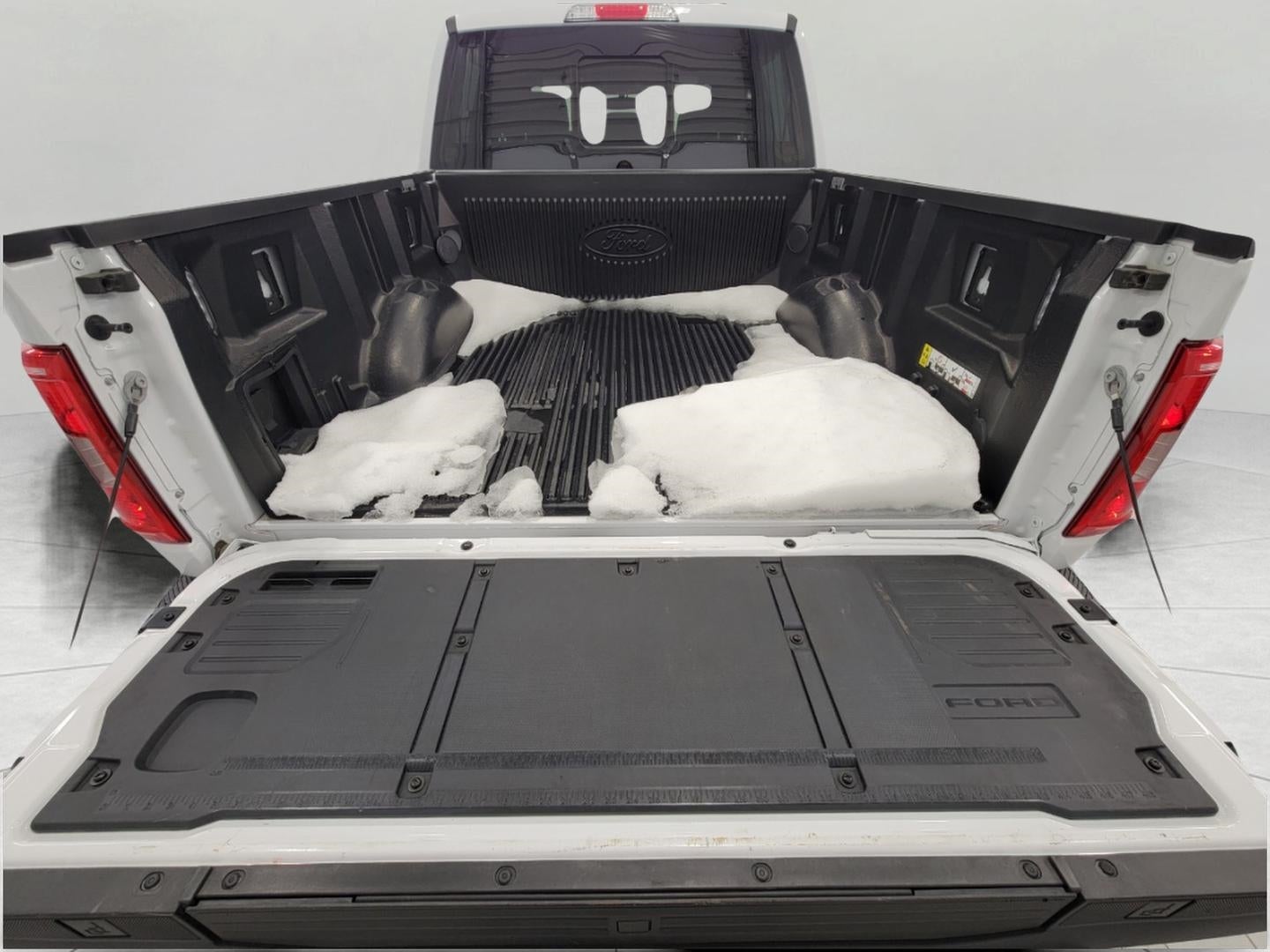2023 Ford F-150 XLT 4WD SuperCrew 5.5' Box