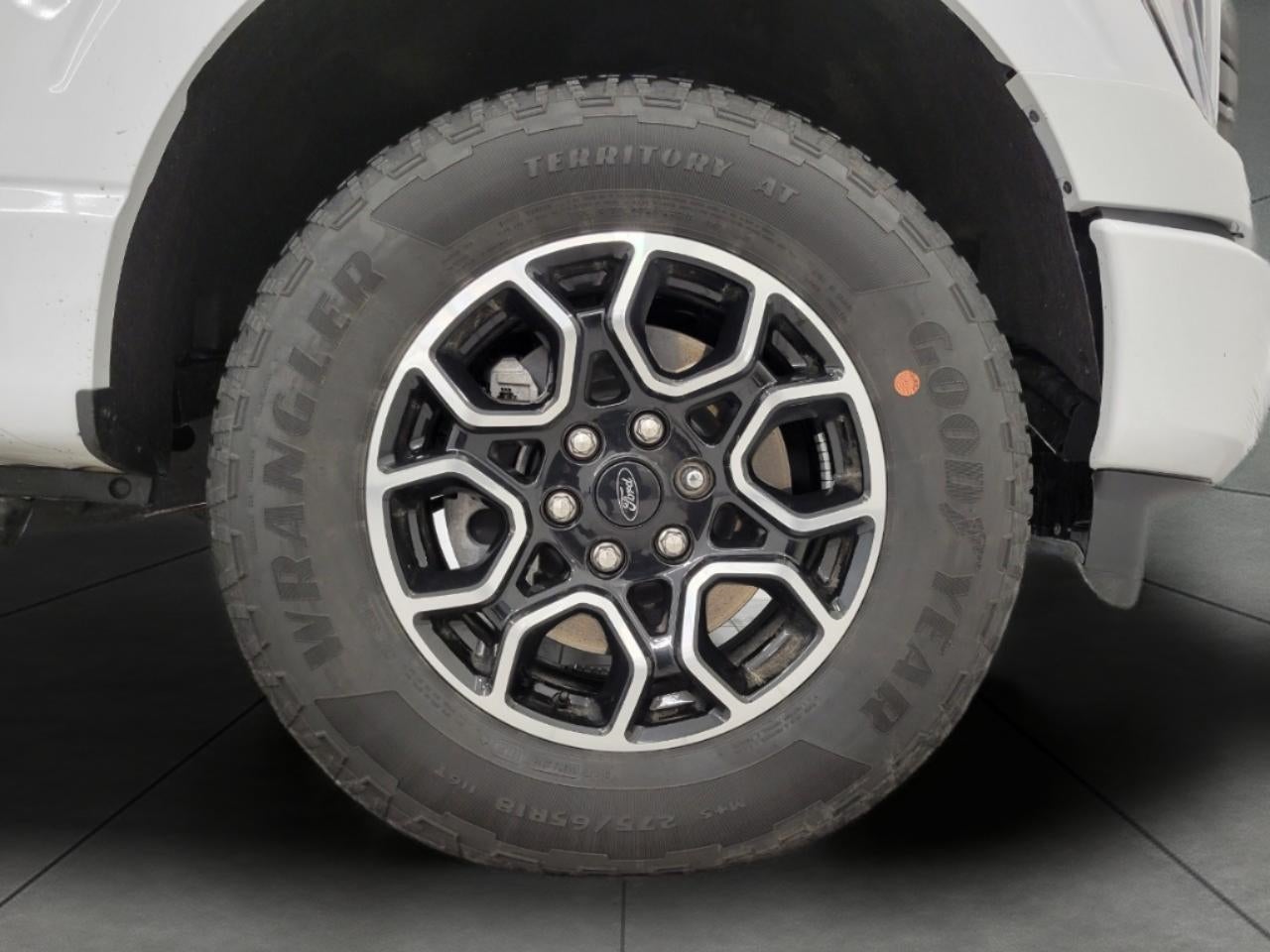 2023 Ford F-150 XLT 4WD SuperCrew 5.5' Box