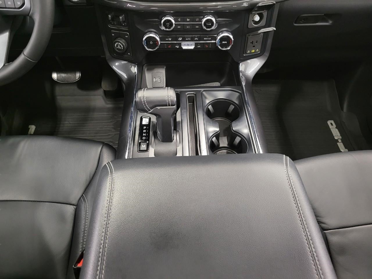 2023 Ford F-150 XLT 4WD SuperCrew 5.5' Box