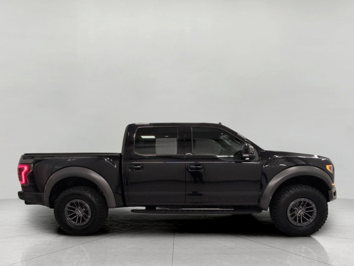 2019 Ford F-150 Raptor 4WD SuperCrew 5.5' Box