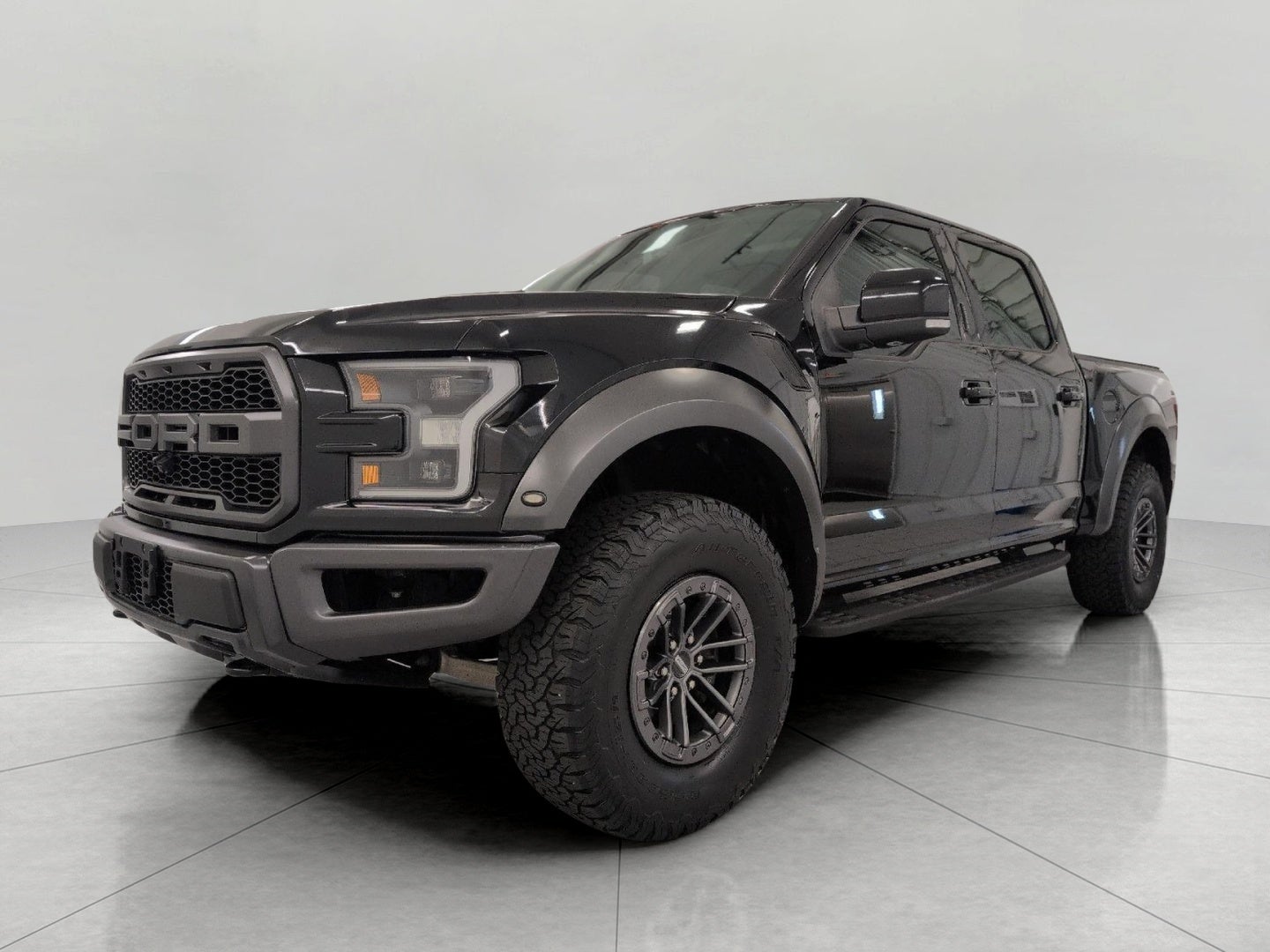 2019 Ford F-150 Raptor 4WD SuperCrew 5.5' Box