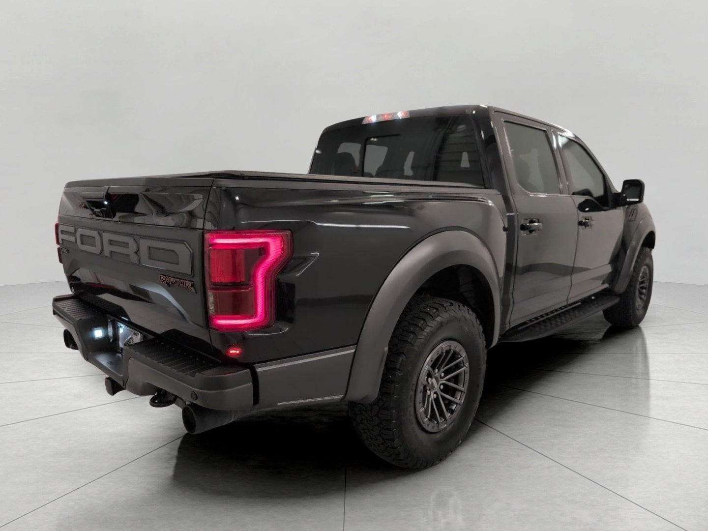 2019 Ford F-150 Raptor 4WD SuperCrew 5.5' Box
