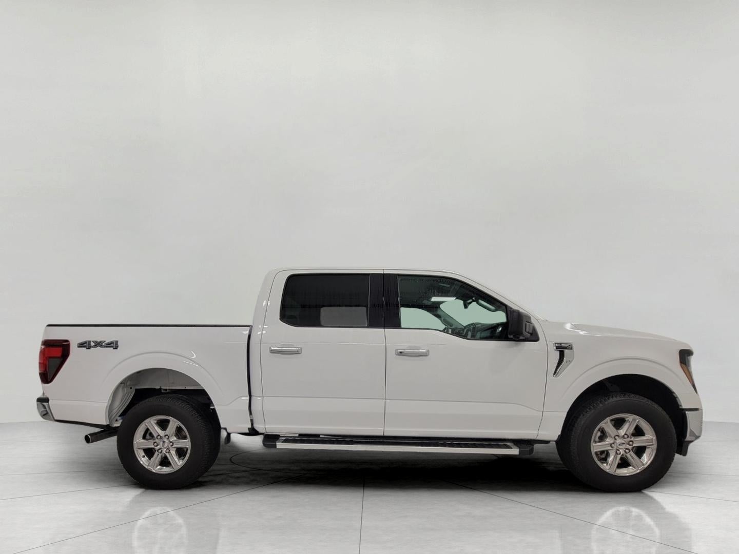 2024 Ford F-150 XLT 4WD SuperCrew 5.5' Box