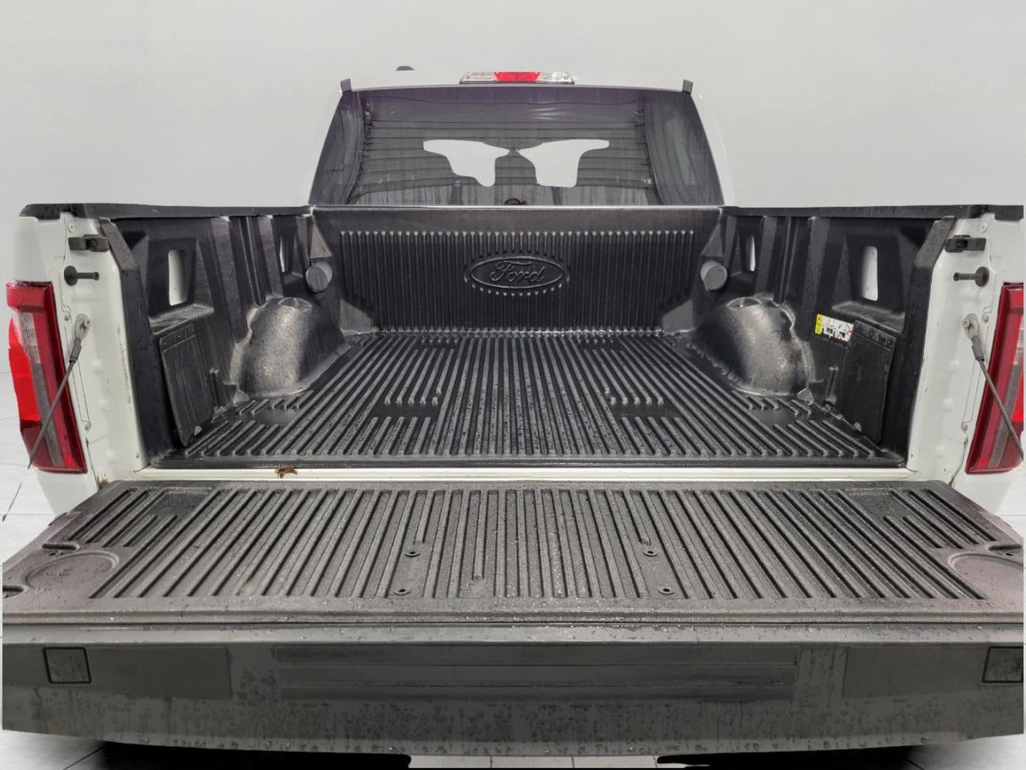 2024 Ford F-150 XLT 4WD SuperCrew 5.5' Box