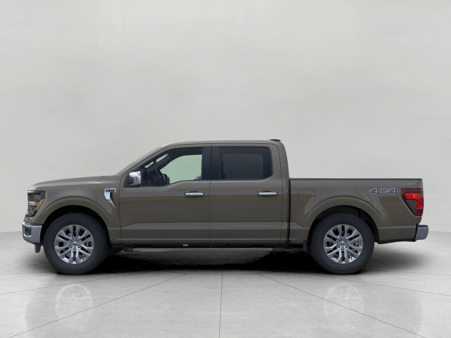 2026 Ford F-150 XLT 4WD SuperCrew 5.5' Box