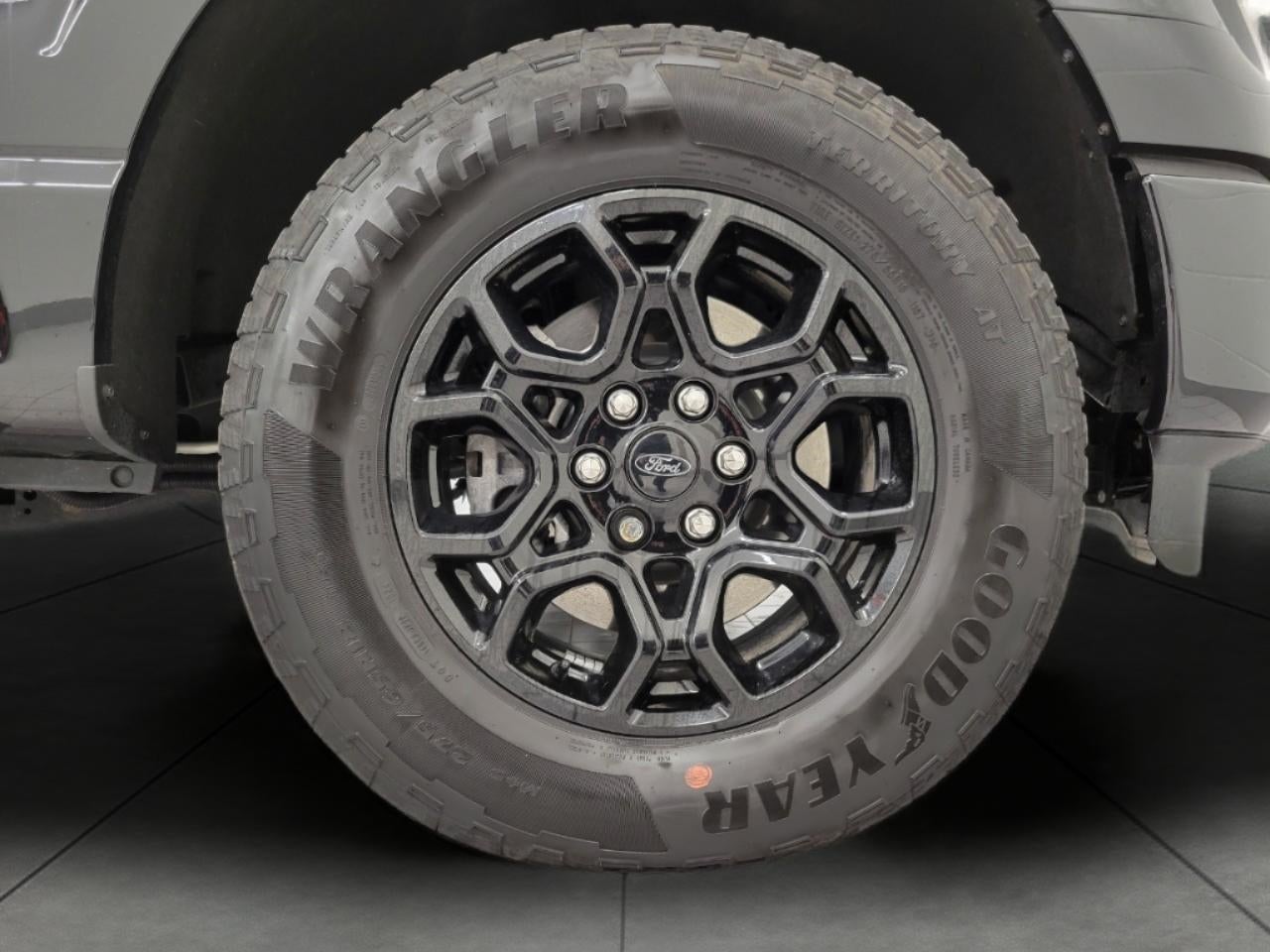 2024 Ford F-150 CREW CAB