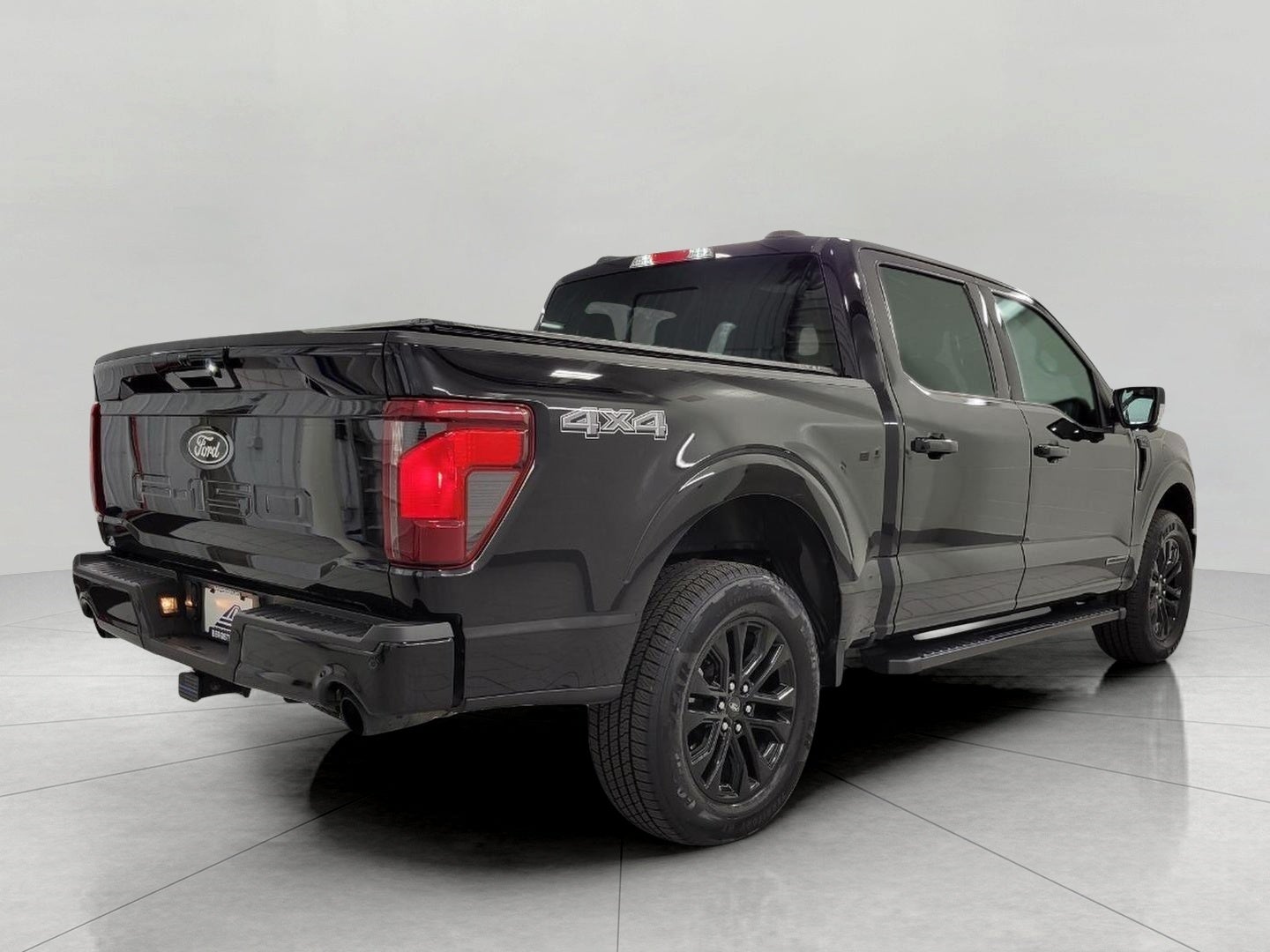 2024 Ford F-150 XLT 4WD SuperCrew 5.5' Box