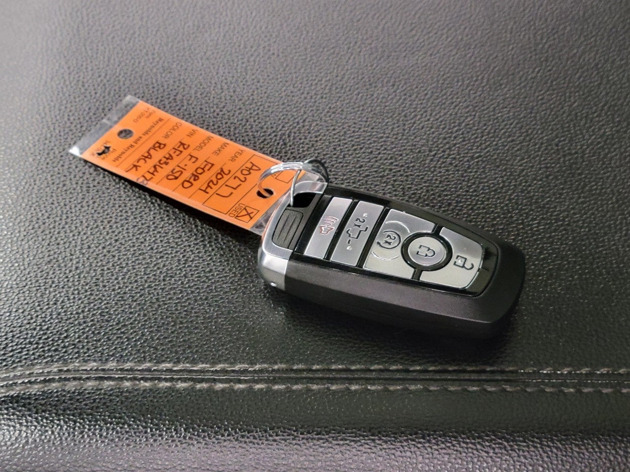 2024 Ford F-150 XLT 4WD 5.5' BOX ** PANORAMIC SUNROOF ** LEATHER ** POWERBOOST **