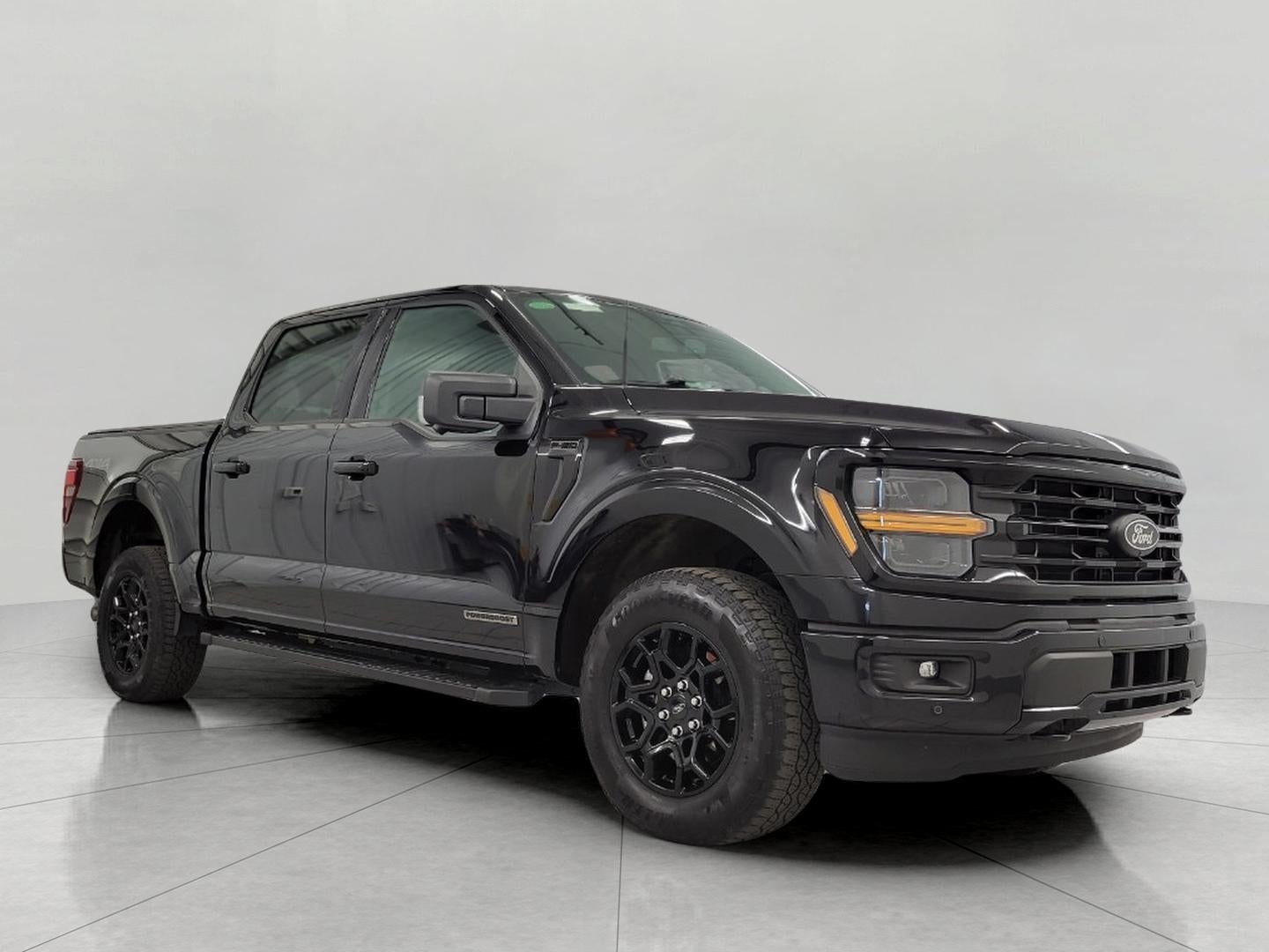 2024 Ford F-150 XLT 4WD SuperCrew 5.5' Box