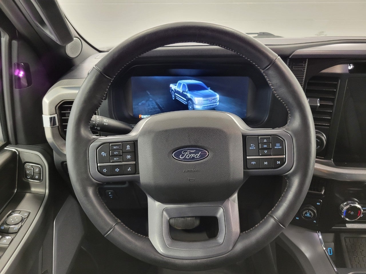 2024 Ford F-150 LARIAT 4WD SuperCrew 5.5' Box