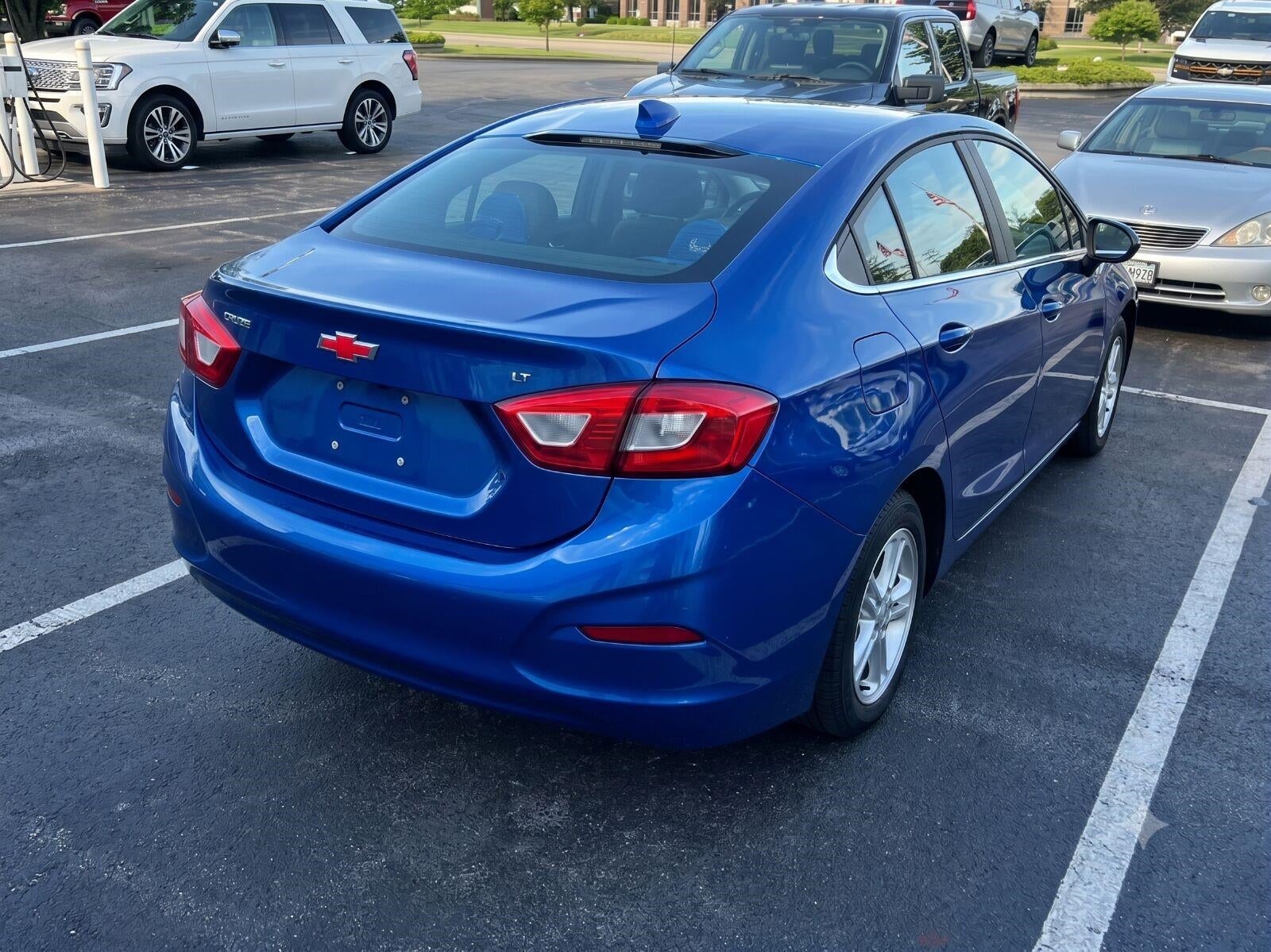 2018 Chevrolet Cruze 4dr Sdn 1.4L LT w/1SD