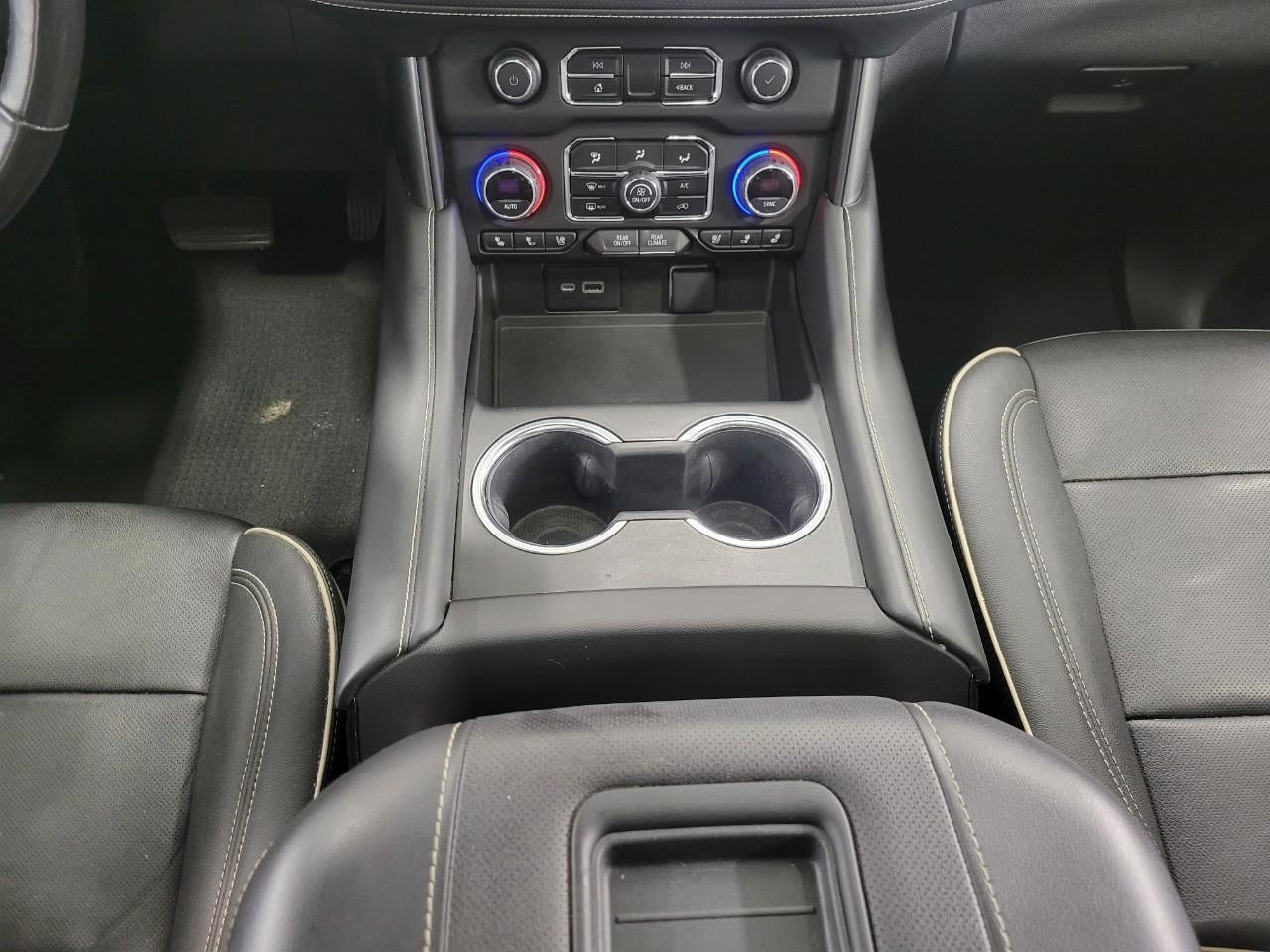 2022 Chevrolet Suburban 4WD 4dr Premier