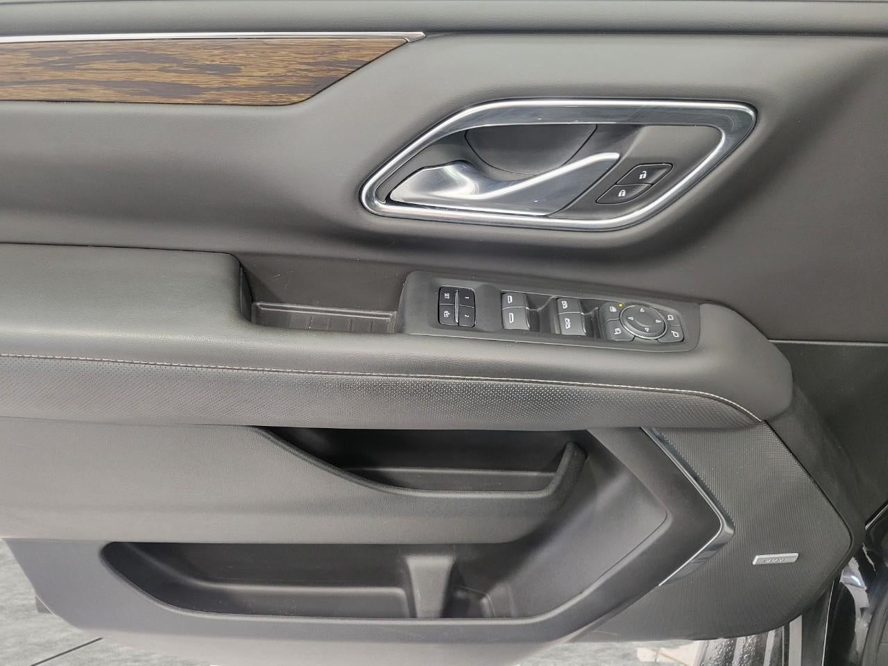 2022 Chevrolet Suburban 4WD 4dr Premier