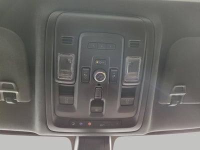 2022 Chevrolet Suburban 4WD 4dr High Country