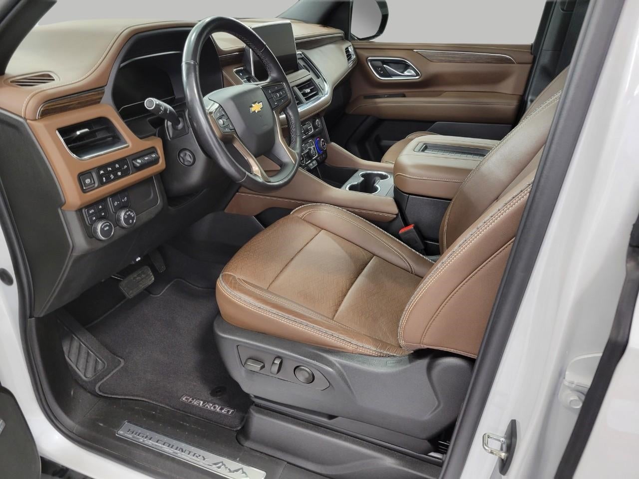 2022 Chevrolet Suburban 4WD 4dr High Country