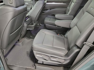2025 Cadillac Escalade 4WD 4dr Luxury