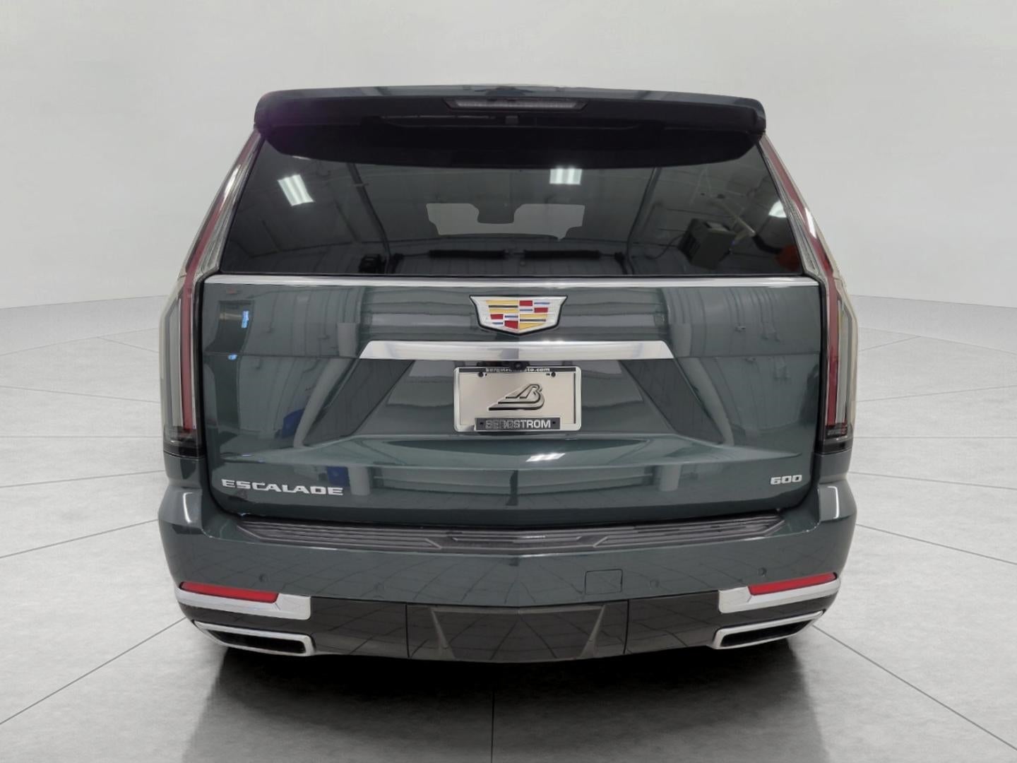 2025 Cadillac Escalade 4WD 4dr Luxury