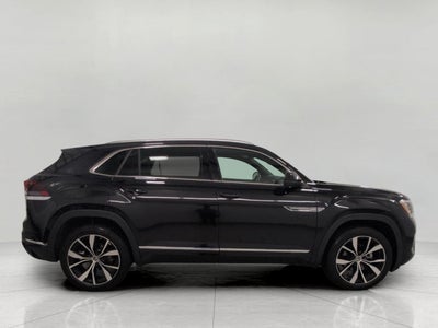 2025 Volkswagen Atlas Cross Sport 2.0T SEL Premium R-Line 4MOTION