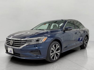 2022 Volkswagen Passat 2.0T SE Auto