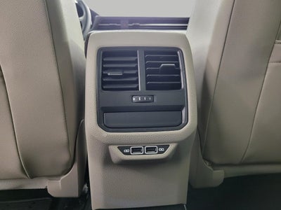 2022 Volkswagen Passat 2.0T SE Auto