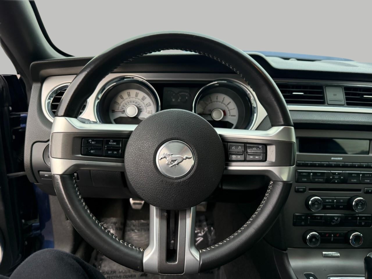 2010 Ford Mustang 2dr Cpe GT Premium
