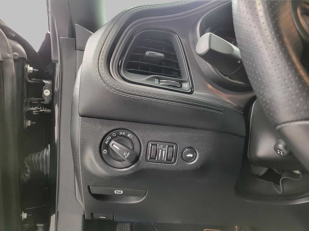 2023 Dodge Challenger R/T RWD