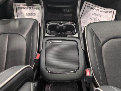 2025 Chrysler Pacifica Hybrid Select FWD