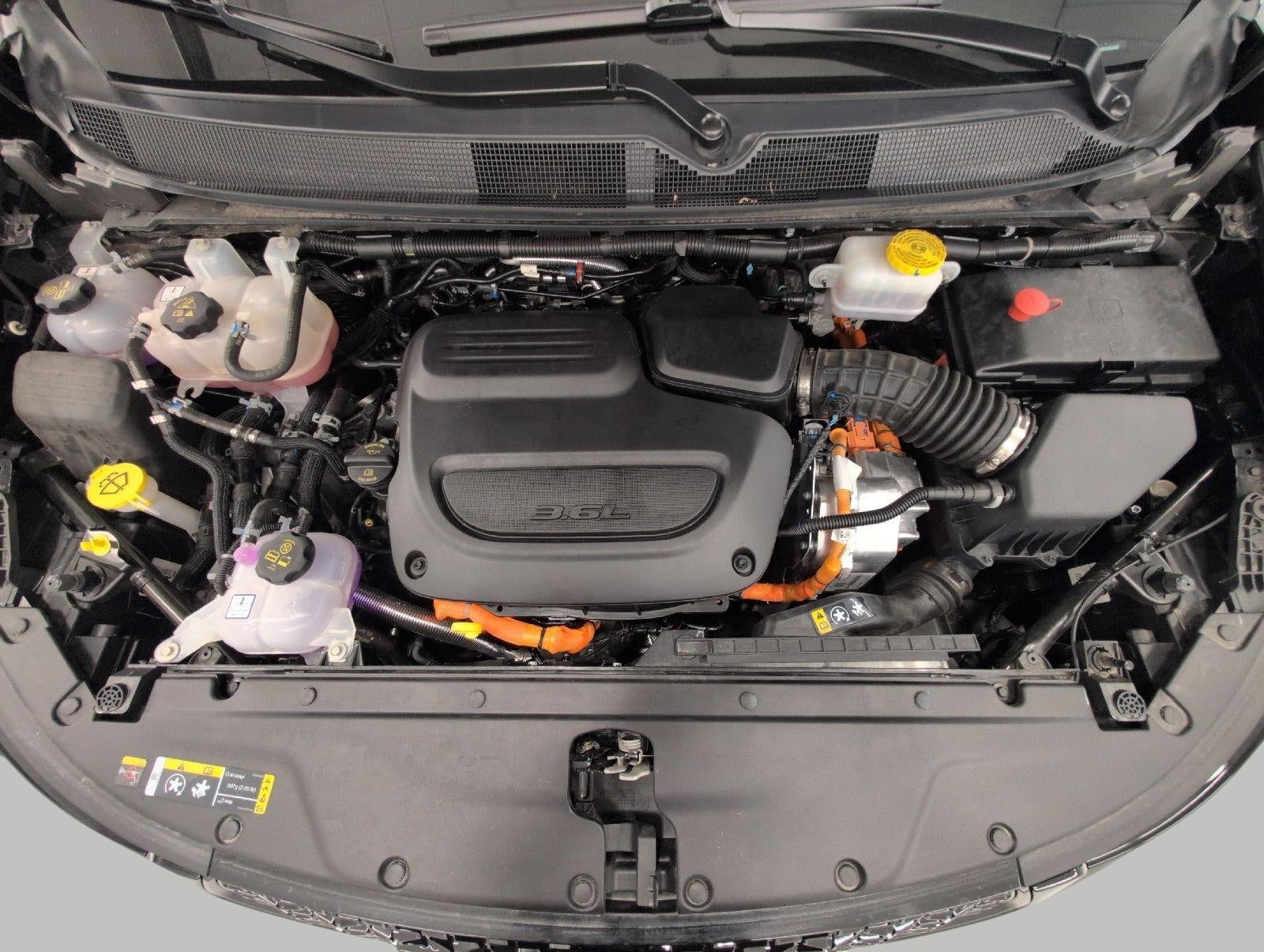 2025 Chrysler Pacifica Hybrid Select FWD