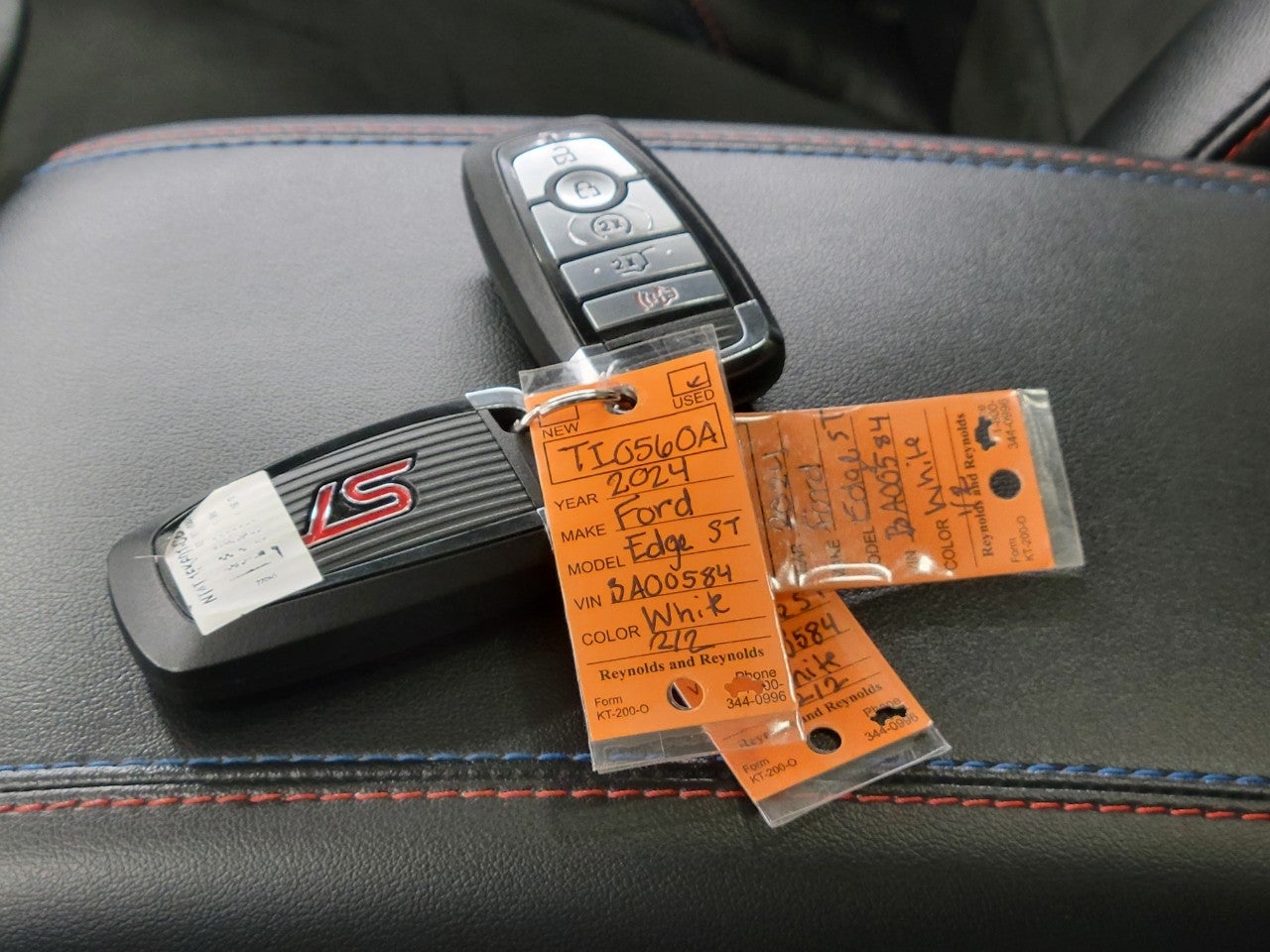 2024 Ford Edge ST AWD ** HEATED STEERING WHEEL ** PANORAMIC SUNROOF ** 21INCH WHEELS **