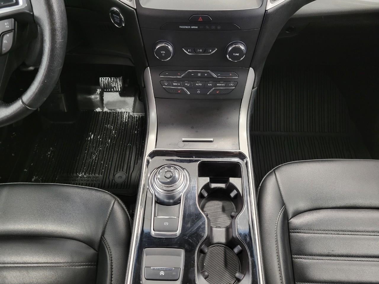 2019 Ford Edge SEL AWD ** COLD WEATHER PACKAGE ** CONVENIENCE PACKAGE **