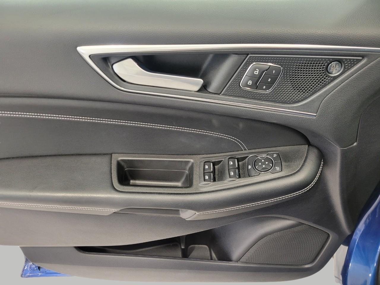 2022 Ford Edge TITANIUM AWD ** ADAPTIVE CRUISE ** EVASIVE STEERING **