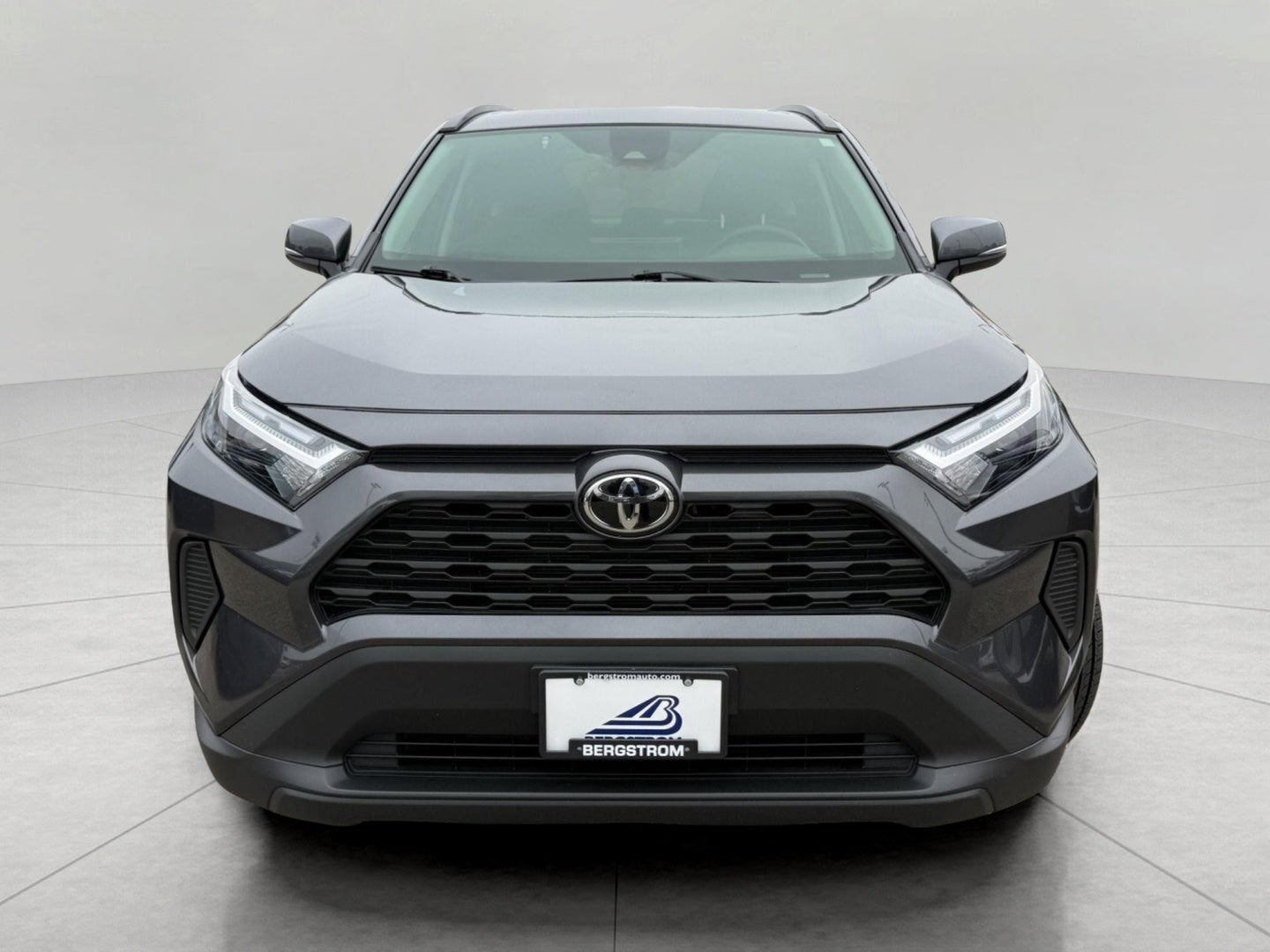 2025 Toyota RAV4 XLE AWD