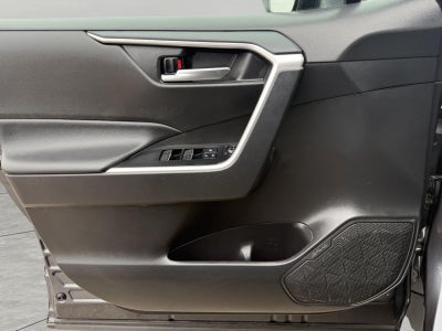 2025 Toyota RAV4 XLE AWD