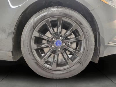 2017 Ford Fusion SE FWD