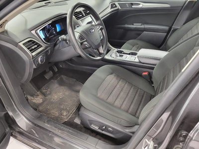 2019 Ford Fusion Hybrid SE FWD ** HYBRID ** NEW TIRES **