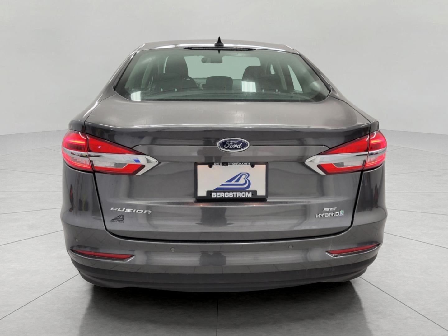 2019 Ford Fusion Hybrid SE FWD ** HYBRID ** NEW TIRES **