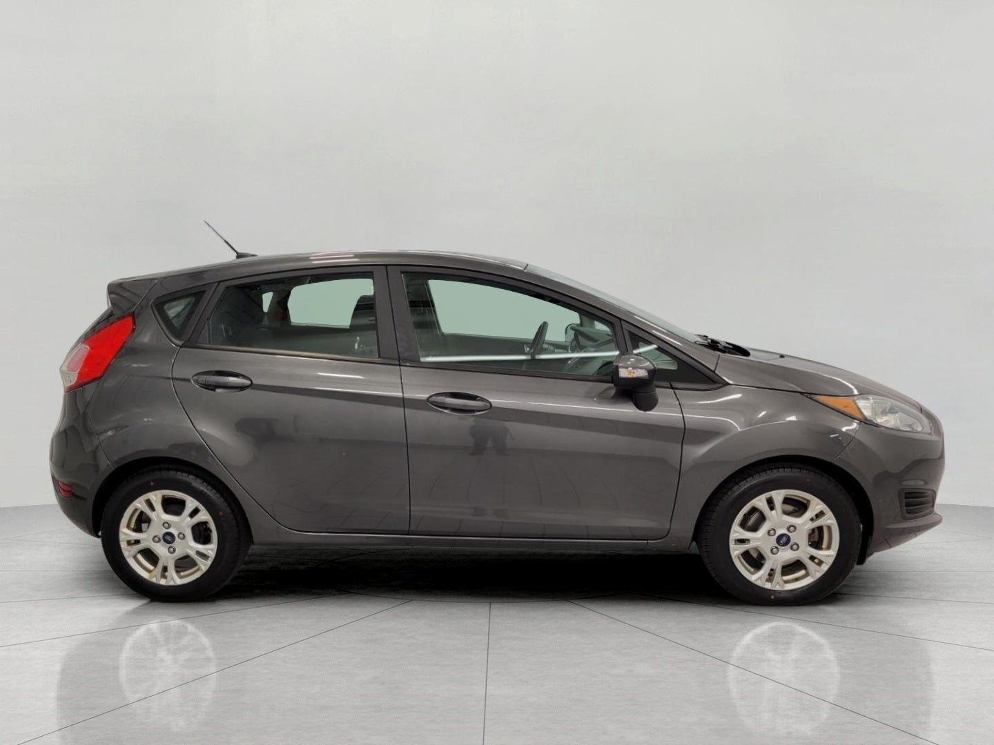 2016 Ford Fiesta 5dr HB SE