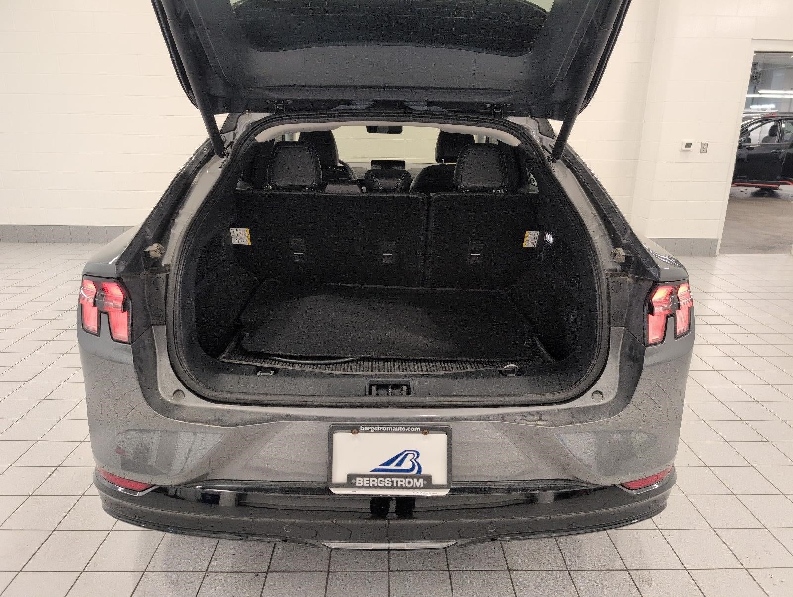 2023 Ford Mustang Mach-E Premium AWD