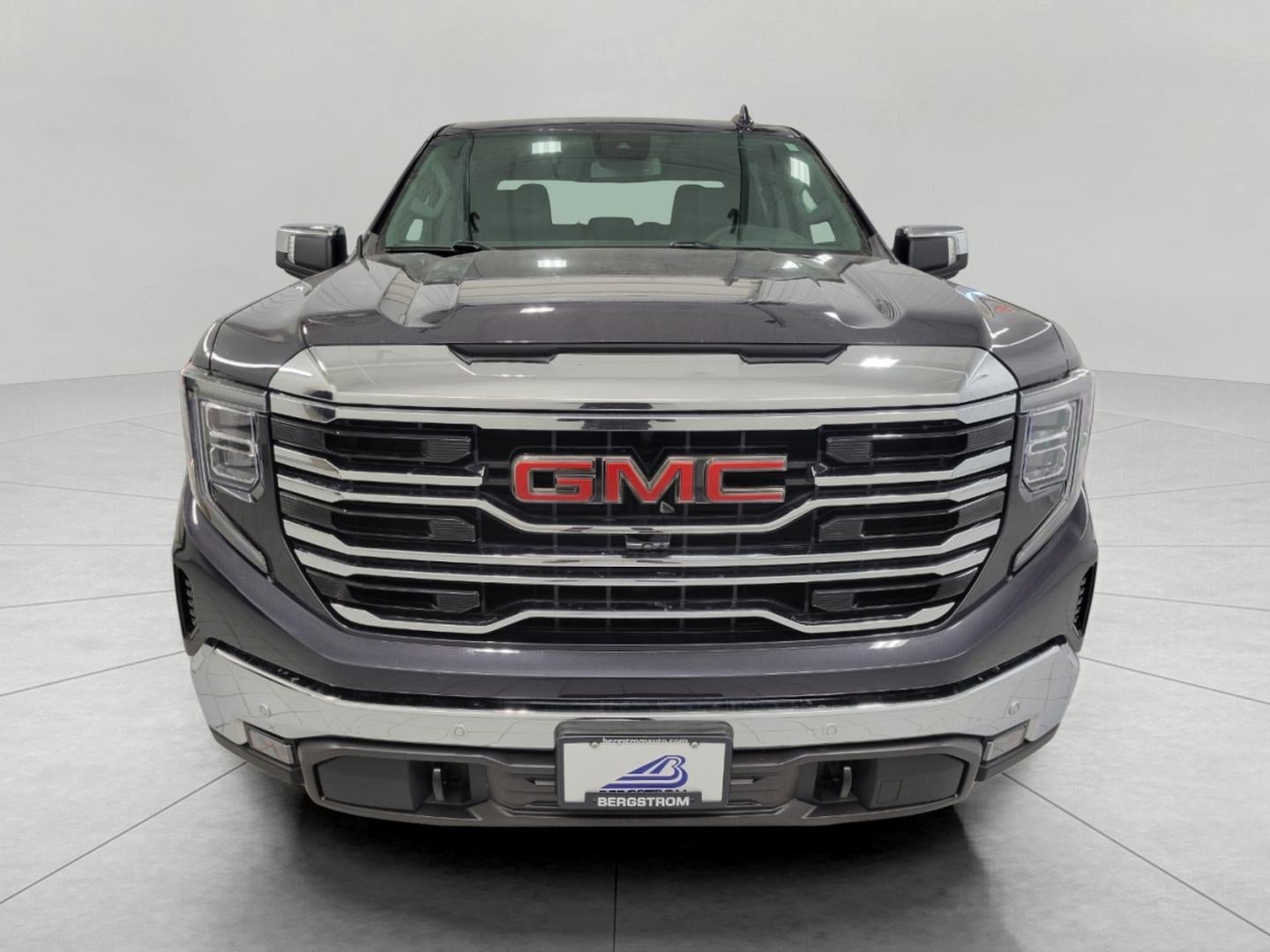2024 GMC Sierra 1500 4WD Crew Cab 147 SLT