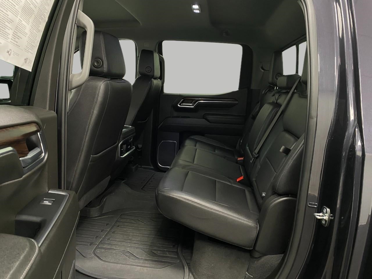 2024 GMC Sierra 1500 4WD Crew Cab 147 SLT