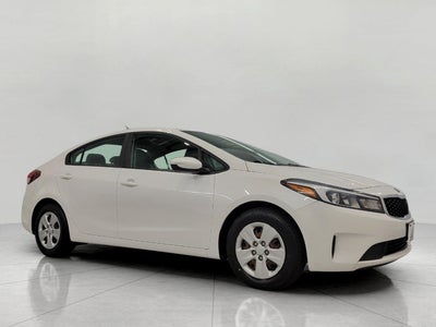 2017 Kia Forte LX Auto