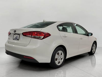 2017 Kia Forte LX Auto