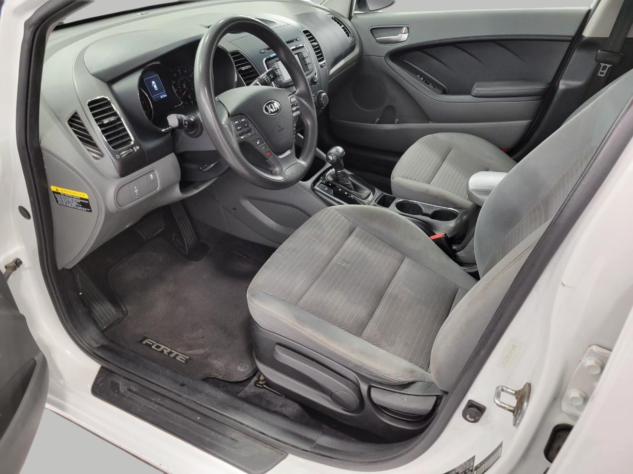 2017 Kia Forte LX Auto