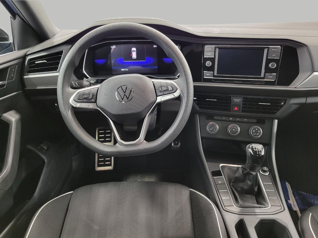 2023 Volkswagen Jetta Sport Manual