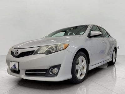 2012 Toyota Camry 4dr Sdn I4 Auto SE