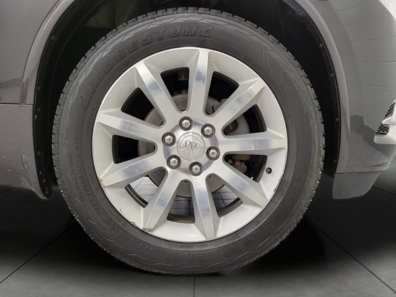 2017 Buick Enclave AWD 4DR PREMIUM ** DUAL SUNROOF ** DVD ** HEATED STEERING WHEEL **